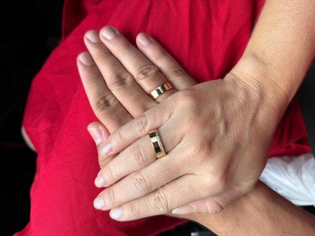 Alianças de compromisso do casal